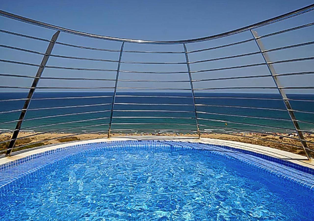 Infinity Luxury Sea View Apartment With Private Garden Ареналес дел Сол Екстериор снимка