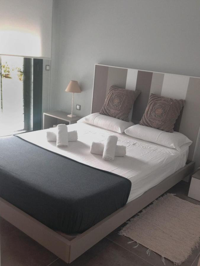 Infinity Luxury Sea View Apartment With Private Garden Ареналес дел Сол Екстериор снимка